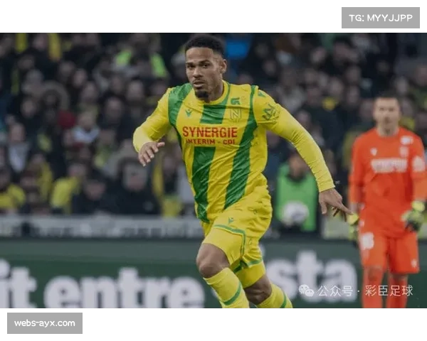 昂热1-0小胜特鲁瓦,凭借净胜球优势暂时逃离降级区