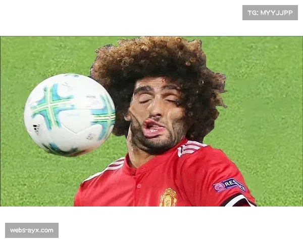 通讯：蒙彼利埃主场因球迷投掷烟雾弹，比赛中断长达十五分钟